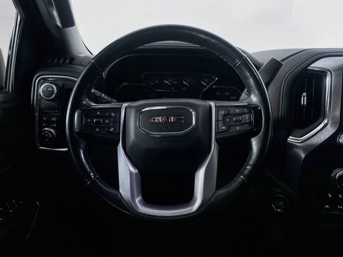 Used 2020 GMC Sierra 1500 SLT RWD image 18