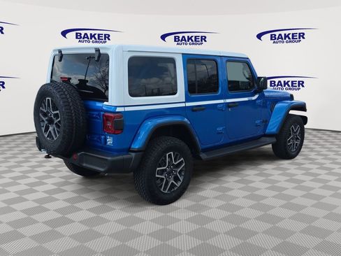 New 2026 Jeep Wrangler Unlimited Sahara AWD/4WD image 3