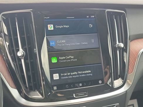 Used 2024 Volvo S60 B5 Plus AWD/4WD image 22