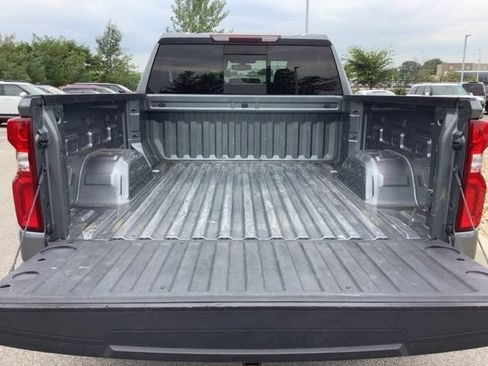 Used 2020 Chevrolet Silverado 1500 LTZ w/ LTZ Convenience Package AWD/4WD image 12