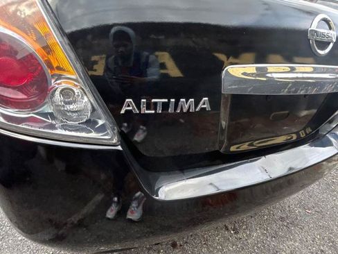 Used 2012 Nissan Altima 2.5 S w/ Convenience Pkg FWD image 8