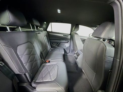 New 2026 Volkswagen Atlas Cross Sport SE FWD image 29