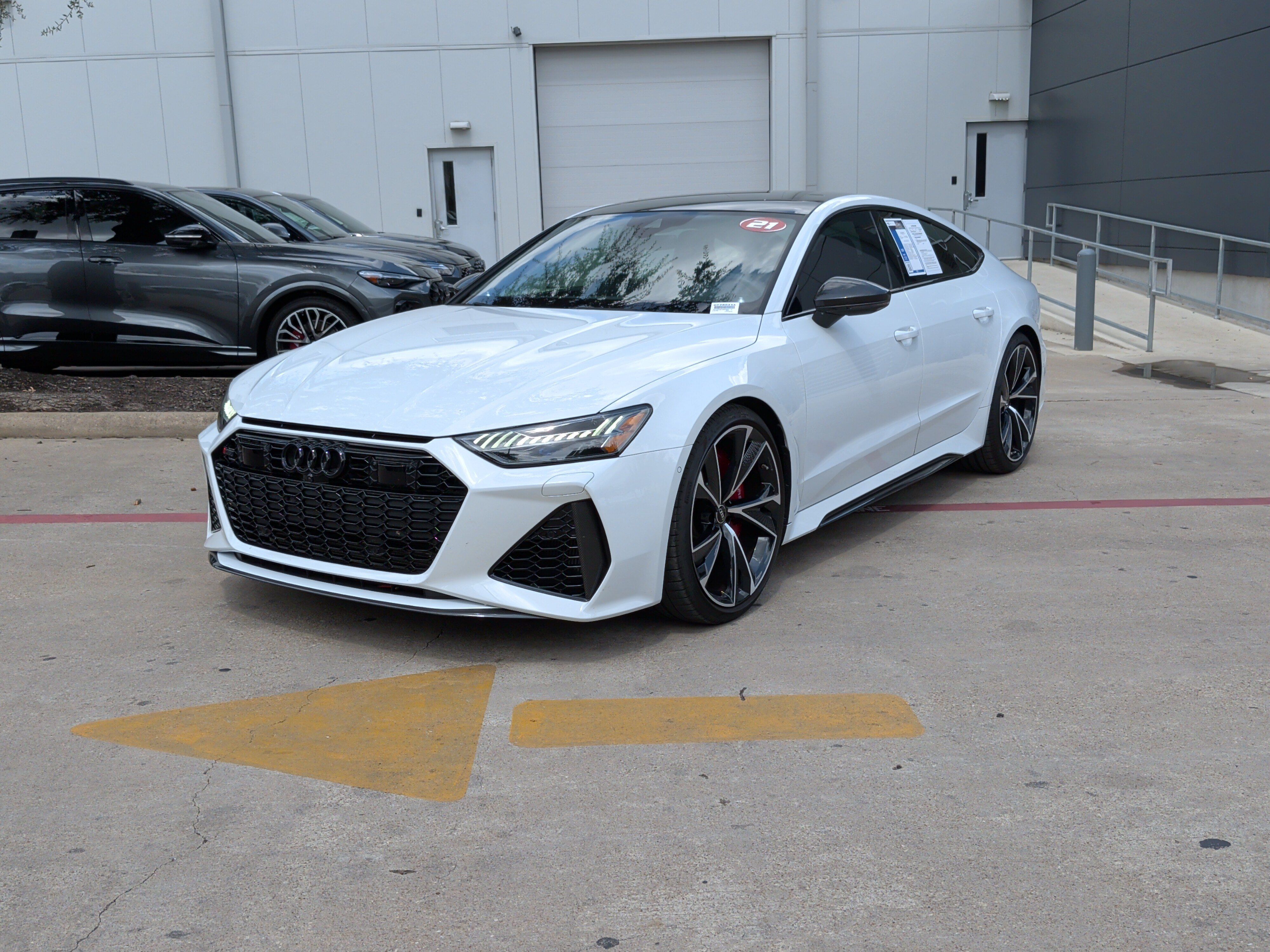 Used 2021 Audi RS 7 Sportback w/ Carbon Optic Package AWD/4WD image 5