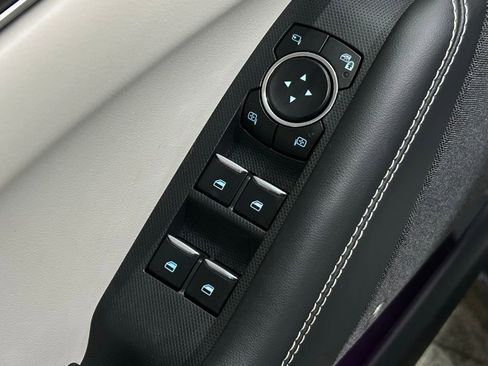 Used 2023 Ford Mustang Mach-E Premium image 17