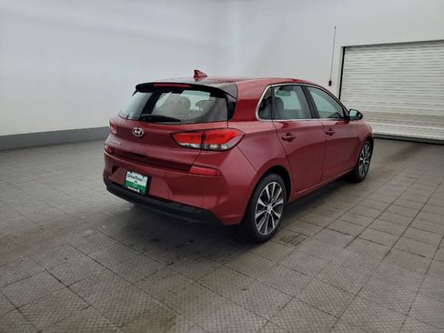 Used 2018 Hyundai Elantra GT FWD image 9