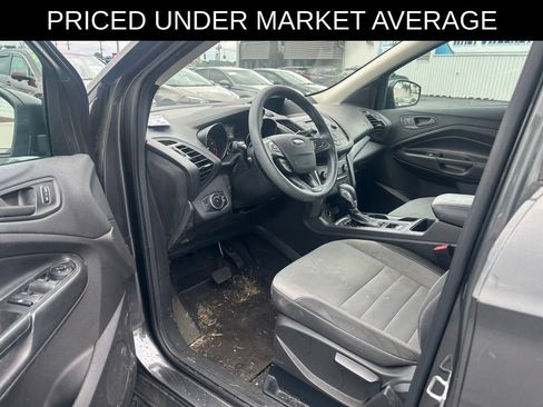 Used 2017 Ford Escape S FWD image 11