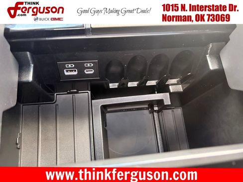 Used 2026 Toyota Sequoia Capstone AWD/4WD image 31