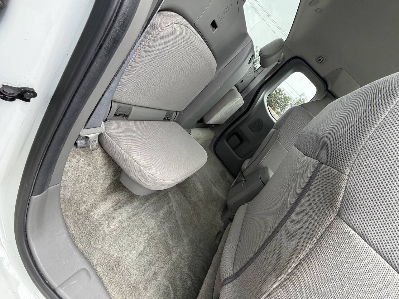 Used 2016 Nissan Frontier S RWD image 19