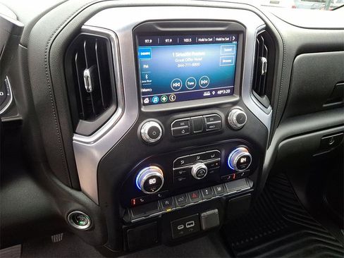 Used 2021 GMC Sierra 1500 Elevation image 16