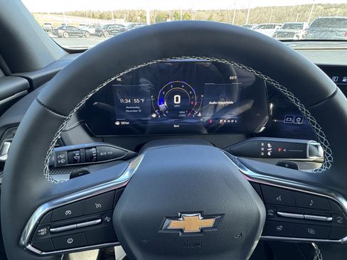 New 2026 Chevrolet Traverse LT image 16