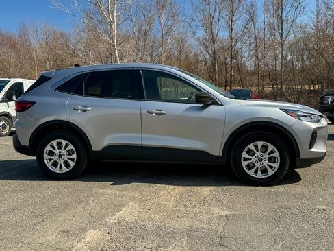 Certified 2023 Ford Escape Active image 2
