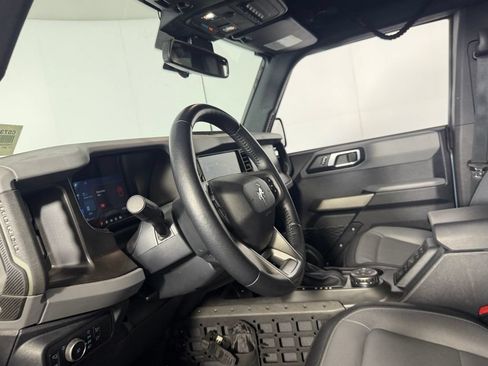 Used 2023 Ford Bronco Everglades AWD/4WD image 20