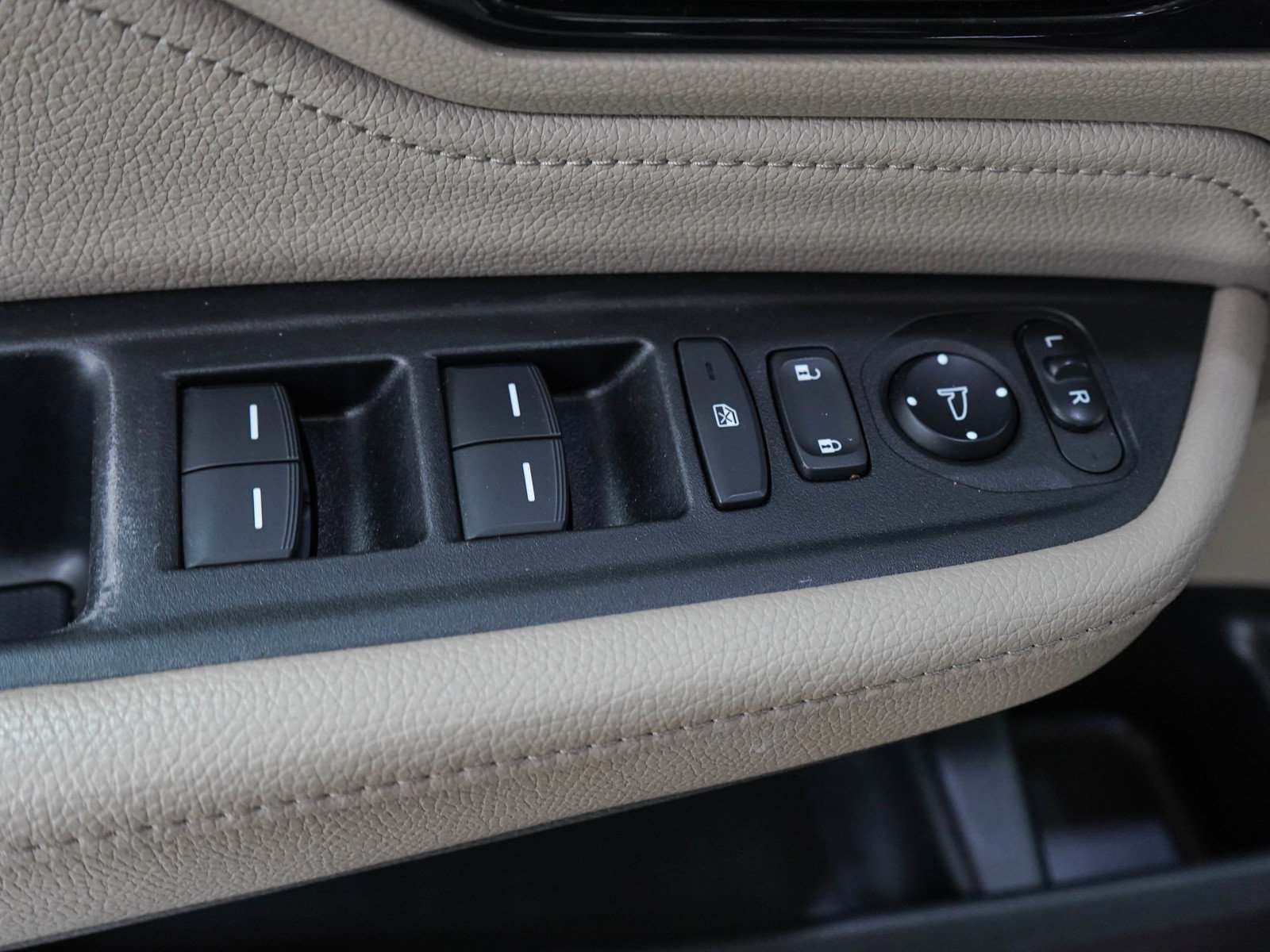 Used 2021 Honda Odyssey Touring image 23