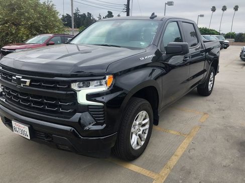 Used 2026 Chevrolet Silverado 1500 RST RWD image 2