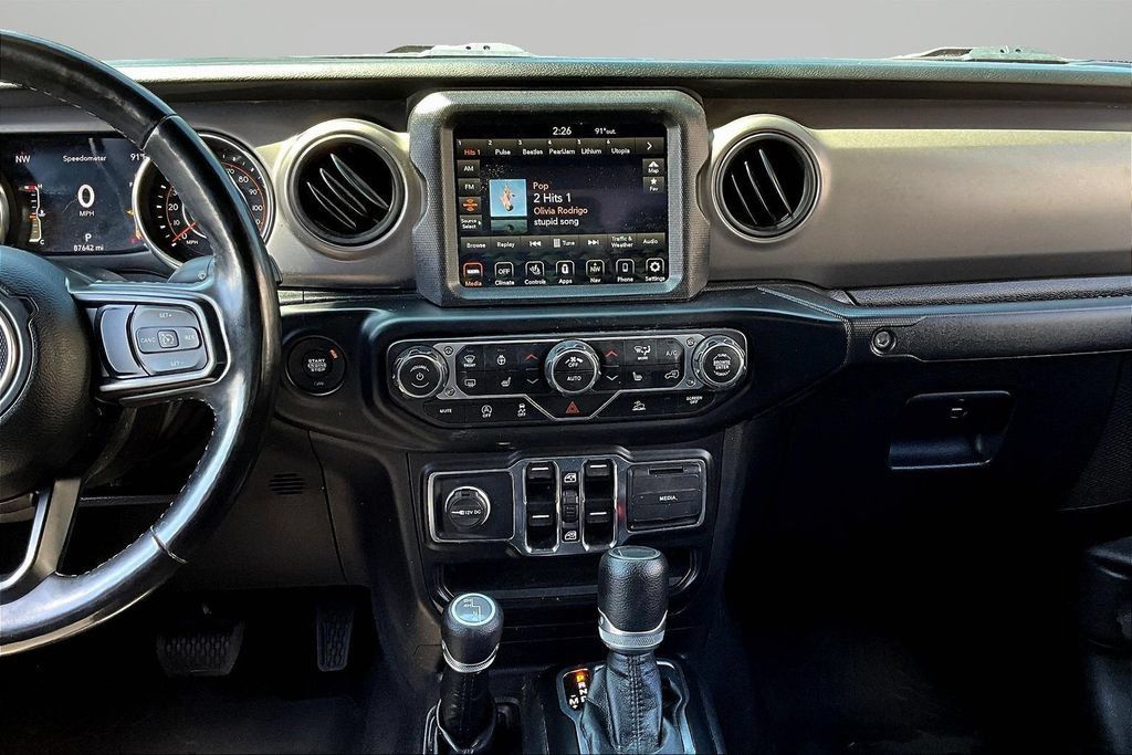 Used 2022 Jeep Gladiator Sport AWD/4WD image 10