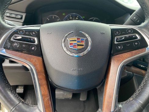 Used 2015 Cadillac Escalade Luxury RWD image 31