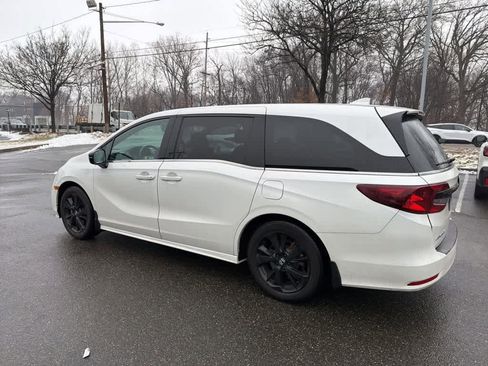 Used 2023 Honda Odyssey Sport image 10