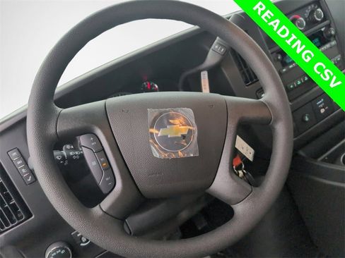 New 2025 Chevrolet Express 3500 image 14