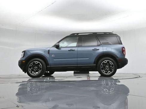 Certified 2025 Ford Bronco Sport Outer Banks w/ Outer Banks Tech Package+ image 59