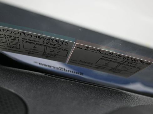 Used 2022 Ford Escape Titanium AWD/4WD image 11