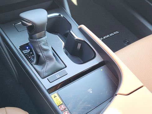 New 2025 Lexus ES 350 350 image 16