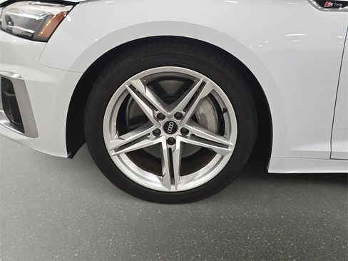Used 2022 Audi A5 2.0T Premium image 28