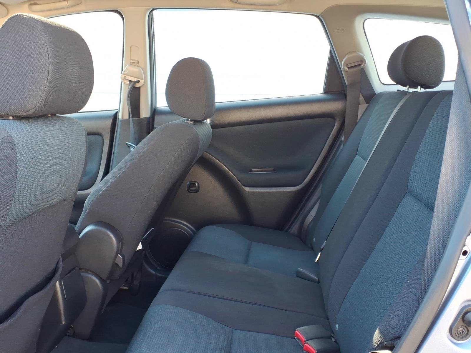 Used 2007 Toyota Matrix XR FWD image 8