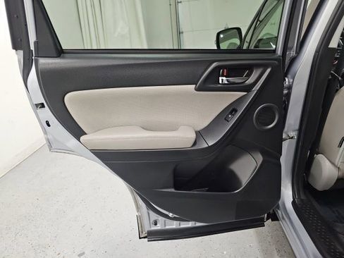 Used 2016 Subaru Forester 2.5i Touring w/ Eyesight & Navigation System AWD/4WD image 28