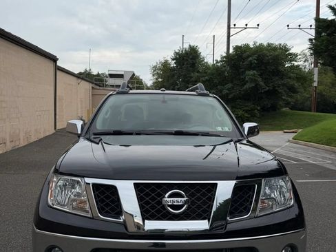 Used 2012 Nissan Frontier SL AWD/4WD image 2