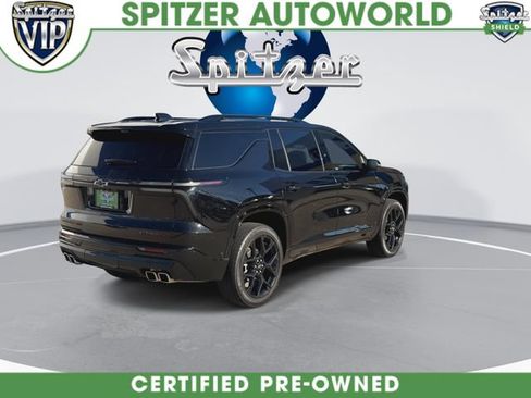 Used 2024 Chevrolet Traverse RS w/ LPO, Floor Liner Package AWD/4WD image 9