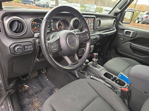 Used 2021 Jeep Wrangler Unlimited Willys image 15