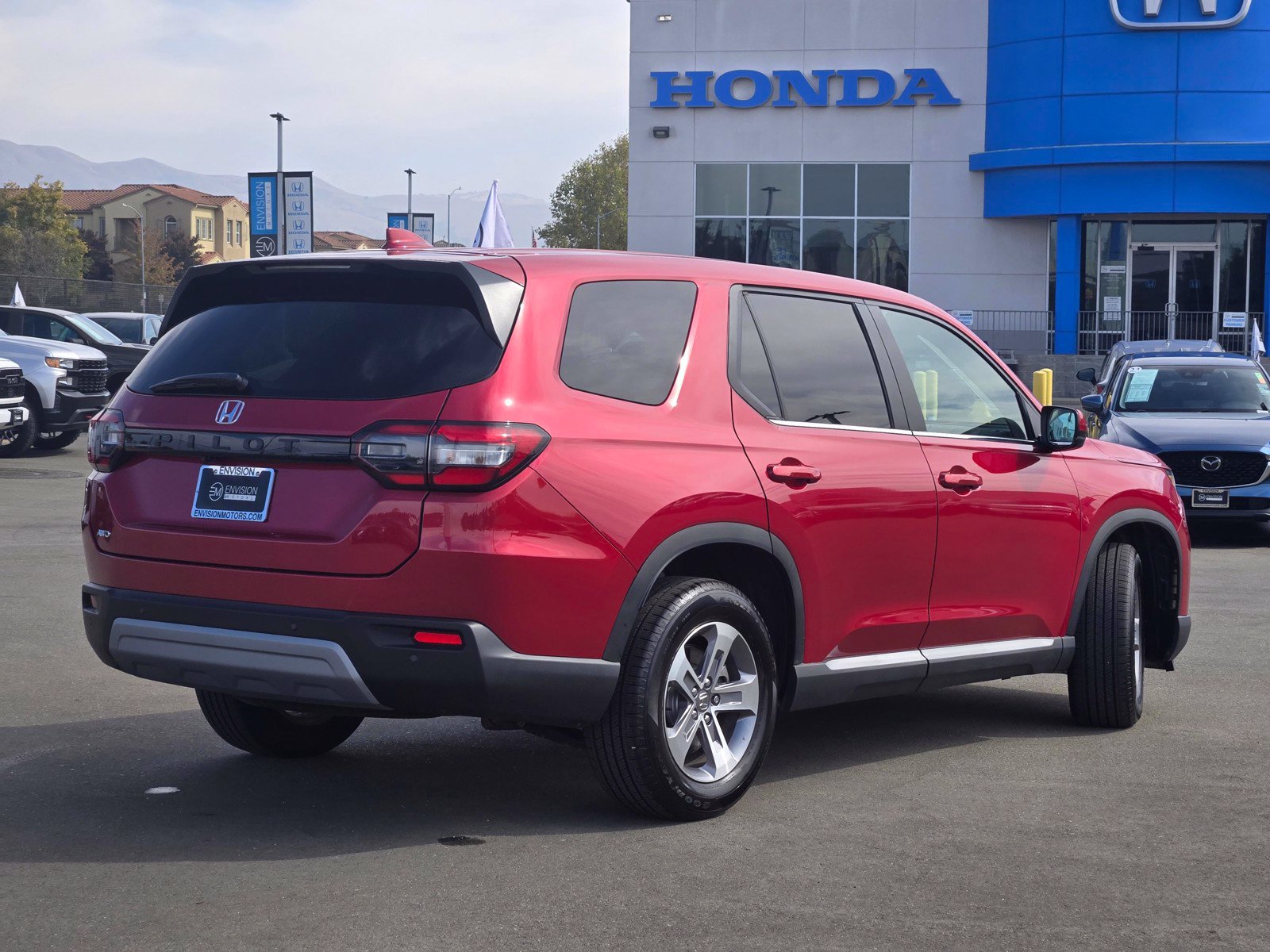 Certified 2025 Honda Pilot EX-L image 7