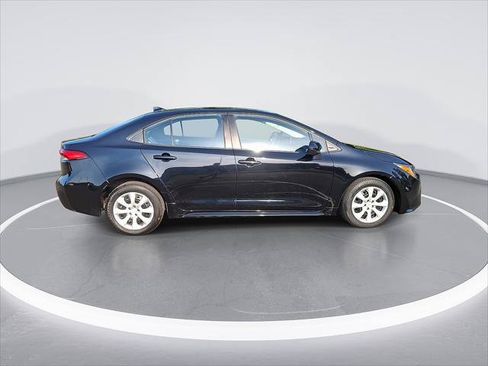 Certified 2023 Toyota Corolla LE w/ Carpet Mat Package (TMS) FWD image 10