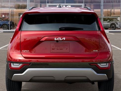 New 2025 Kia Niro SX Touring FWD image 13