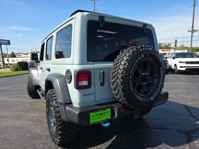 Used 2023 Jeep Wrangler Unlimited w/ Sun & Screen Package AWD/4WD image 5