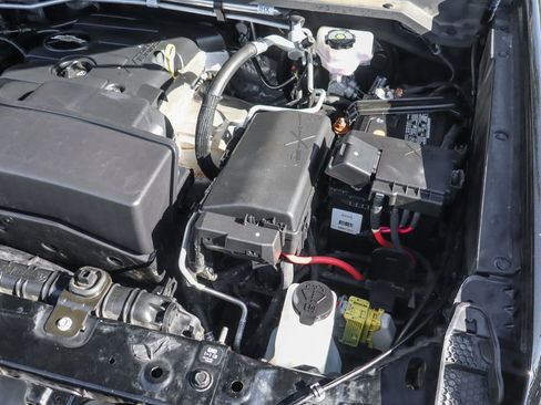 Used 2022 Chevrolet Colorado LT w/ Redline Special Edition image 14