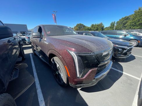 Certified 2026 Cadillac Escalade IQ Sport 2 AWD/4WD image 1