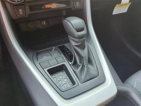New 2025 Toyota RAV4 XLE image 21