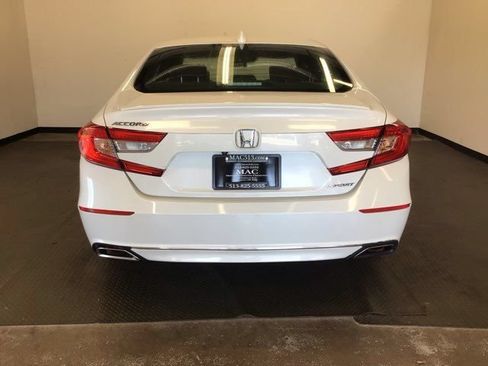 Used 2019 Honda Accord Sport image 4
