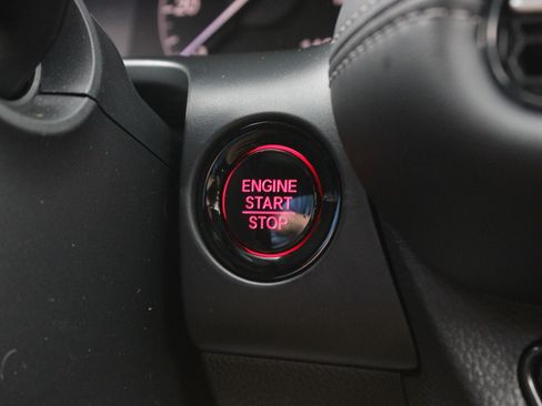 Used 2025 Honda HR-V EX-L image 35