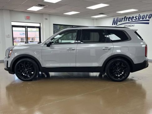 Used 2022 Kia Telluride SX w/ SX Prestige Package AWD/4WD image 8