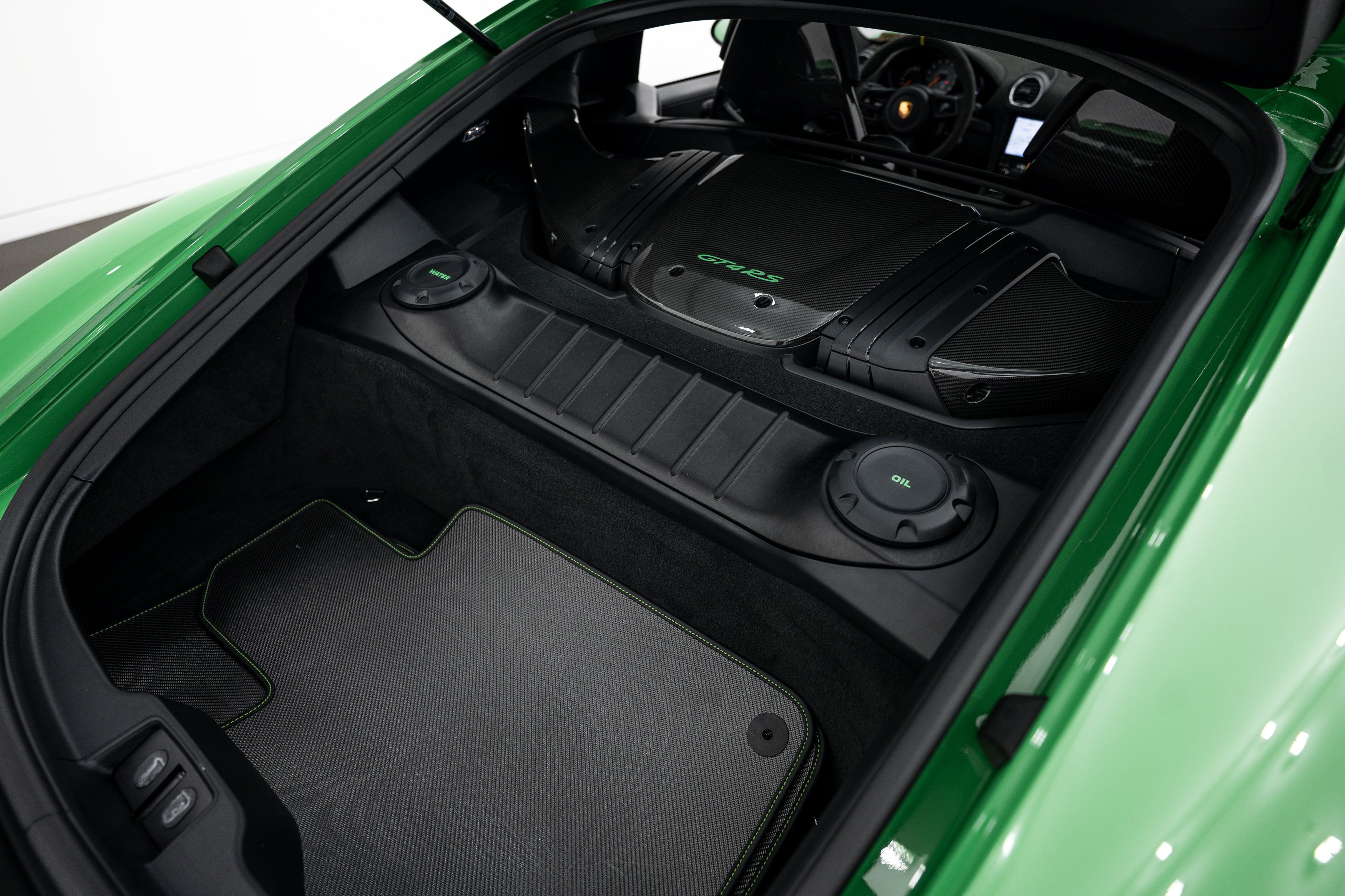 Certified 2023 Porsche 718 Cayman GT4 RS RWD image 24