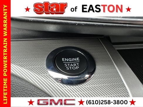 Used 2022 Ford Explorer XLT w/ Equipment Group 202A image 30