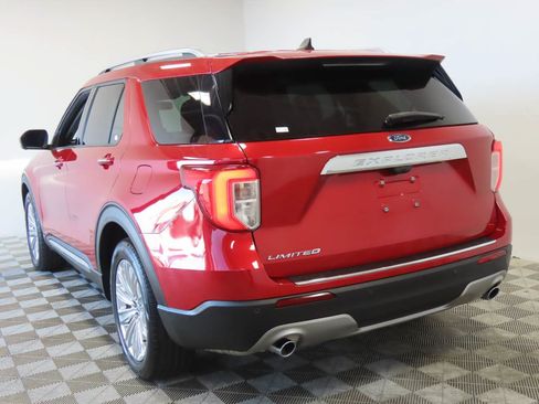 Used 2023 Ford Explorer Limited w/ Limited Technology Package RWD image 3