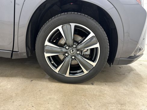Used 2023 Lexus UX 250h AWD w/ Accessory Package (Z2) image 13