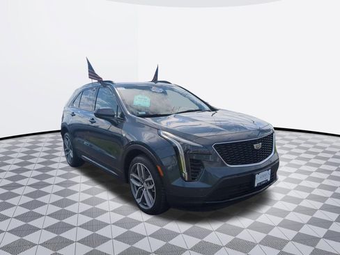 Certified 2020 Cadillac XT4 Sport w/ Cold Weather Package AWD/4WD image 2