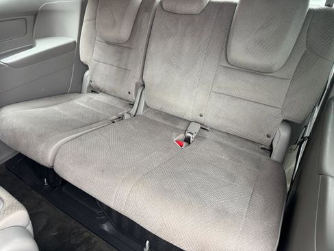 Used 2015 Honda Odyssey EX image 7