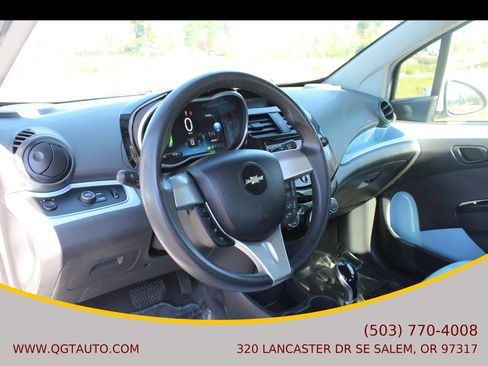 Used 2015 Chevrolet Spark LT image 9