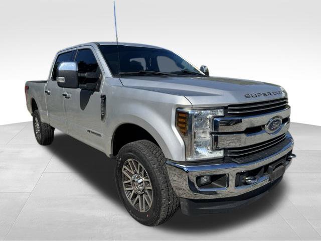 Used 2019 Ford F250 Lariat w/ Chrome Package AWD/4WD image 3