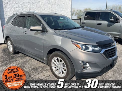 Used 2018 Chevrolet Equinox LT w/ Sun & Infotainment Package image 1